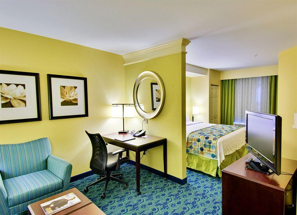 Springhill Suites By Marriott Corona Riverside Rum bild