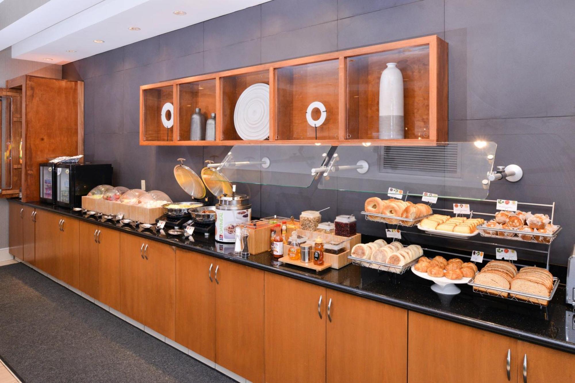 Springhill Suites By Marriott Corona Riverside Exteriör bild