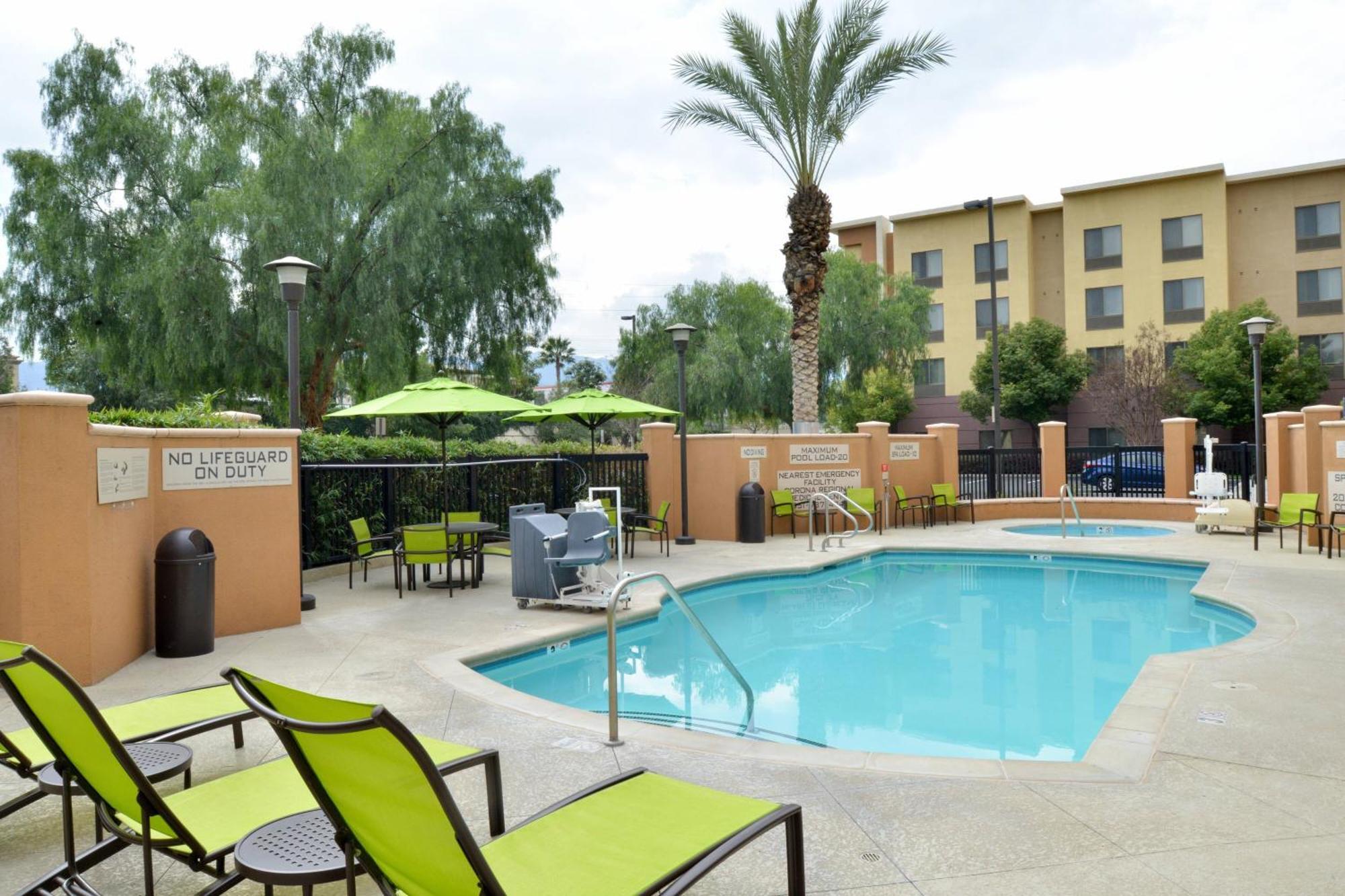 Springhill Suites By Marriott Corona Riverside Exteriör bild