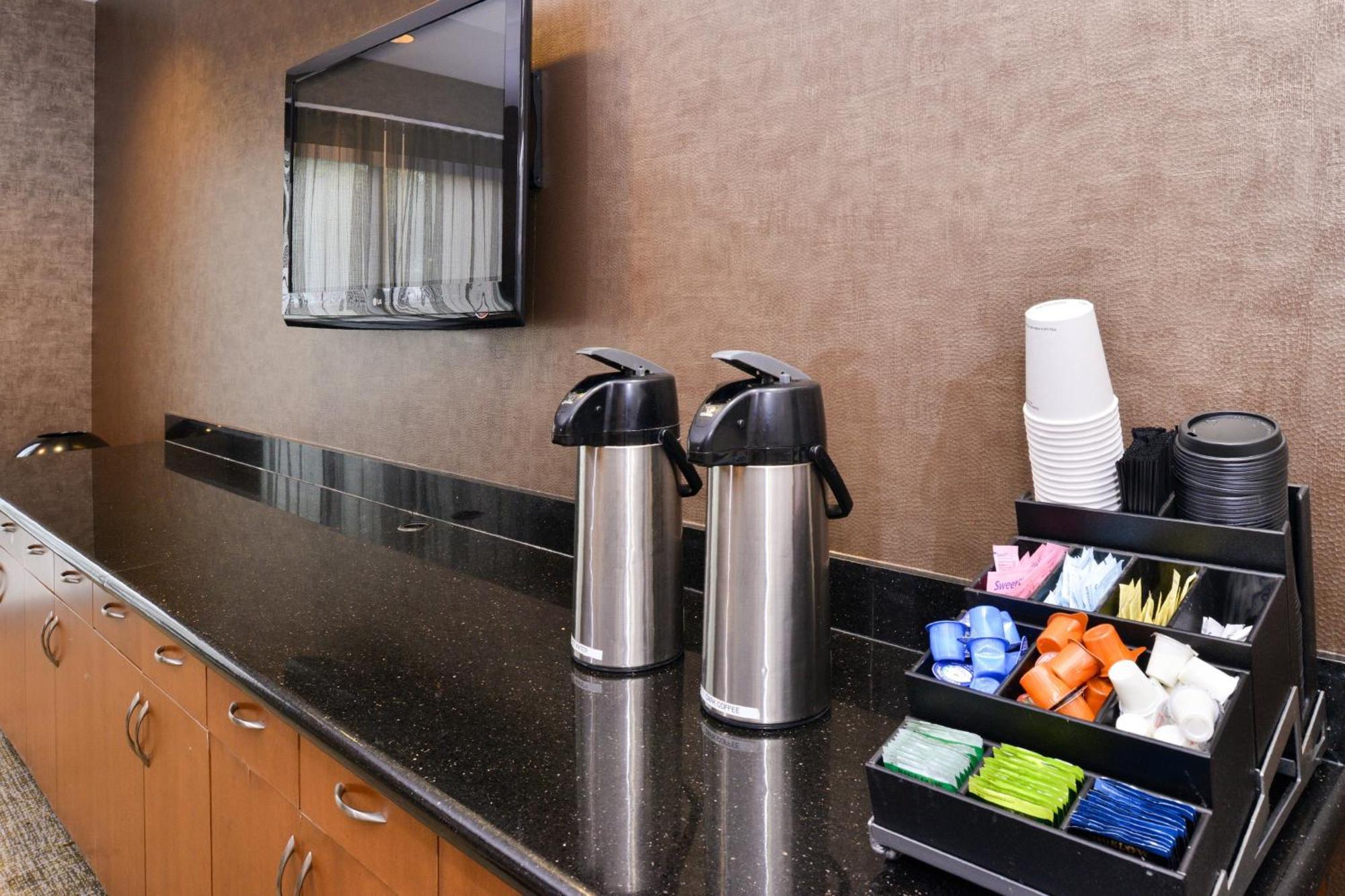 Springhill Suites By Marriott Corona Riverside Exteriör bild