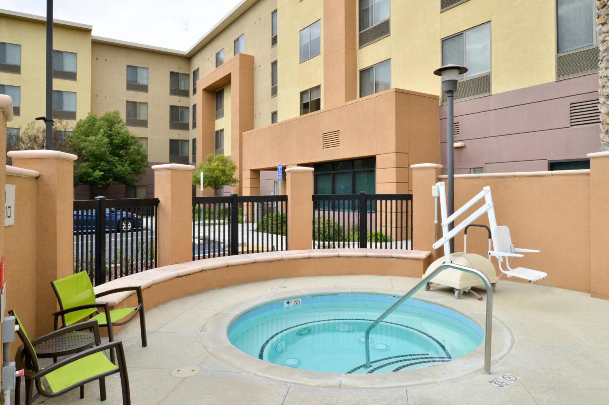 Springhill Suites By Marriott Corona Riverside Exteriör bild