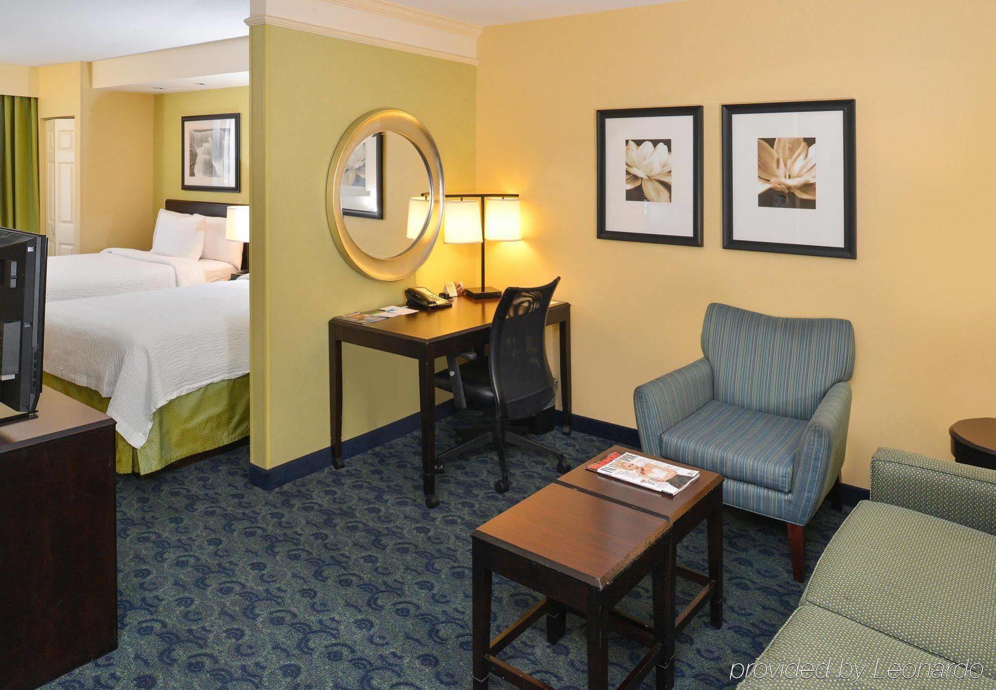 Springhill Suites By Marriott Corona Riverside Exteriör bild