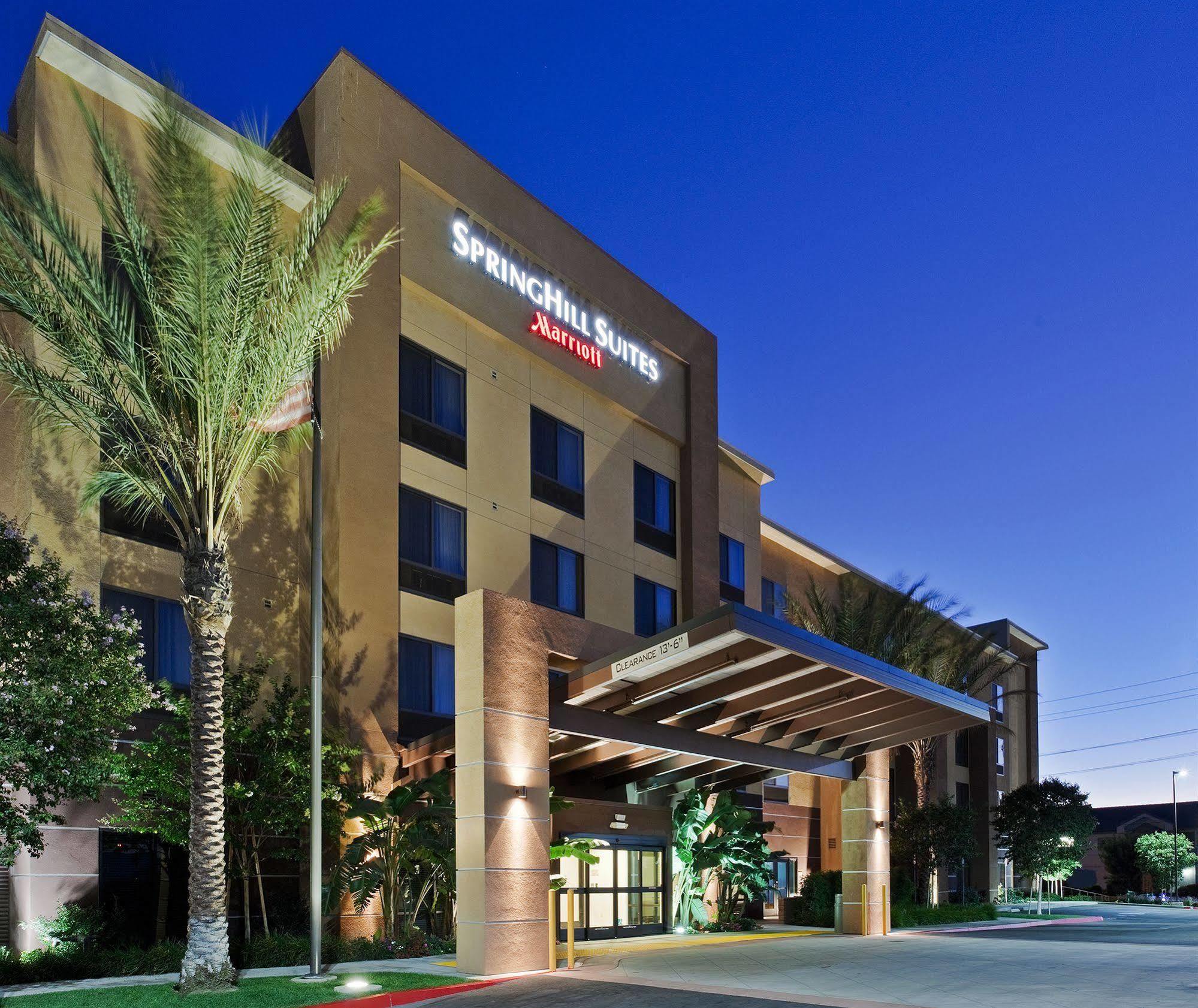 Springhill Suites By Marriott Corona Riverside Exteriör bild